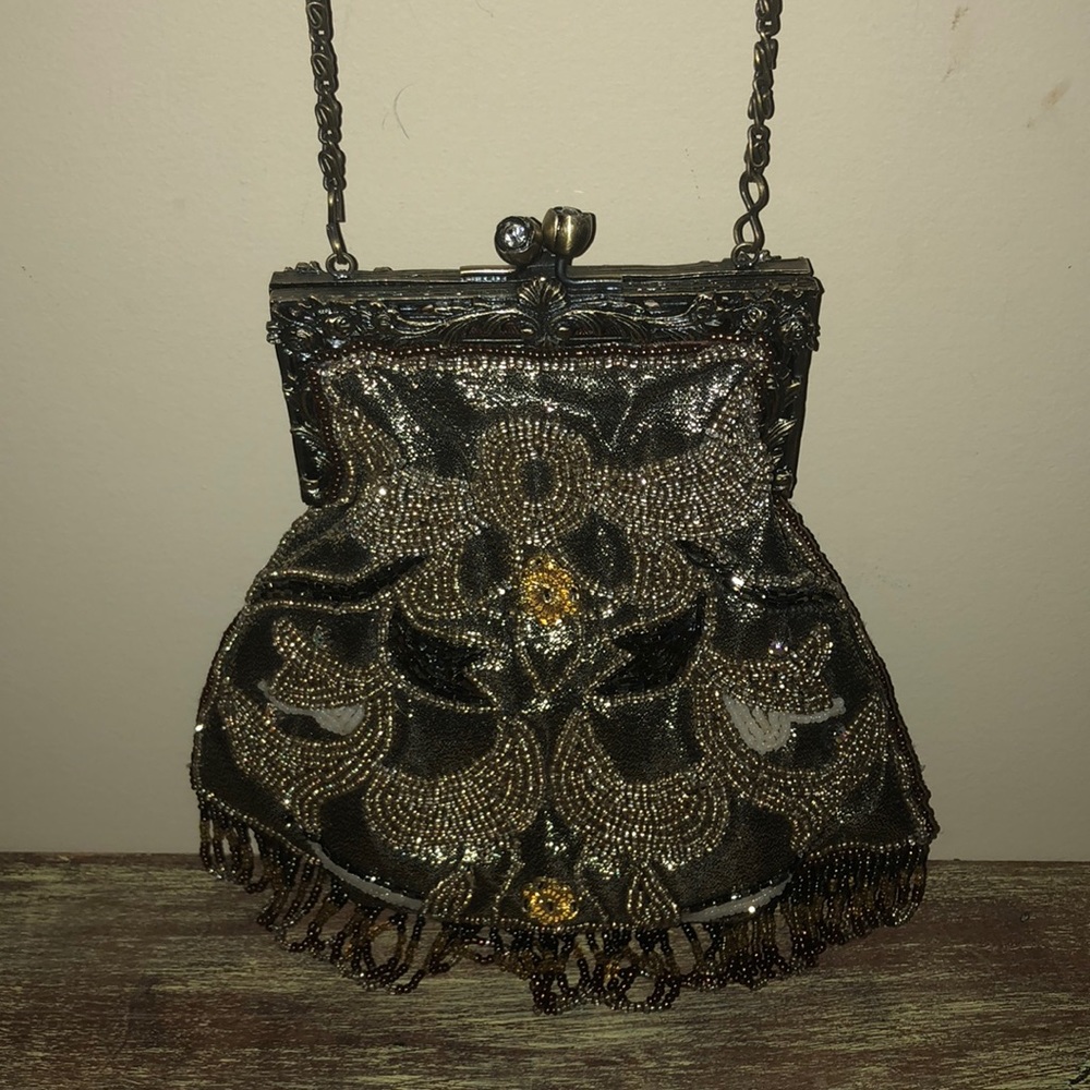 M & W beaded handbag